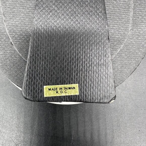 Vintage Picture Frame Oval Blue and White Floral Ceramic Taiwan Stand Up Flowers - Picture 5 of 10